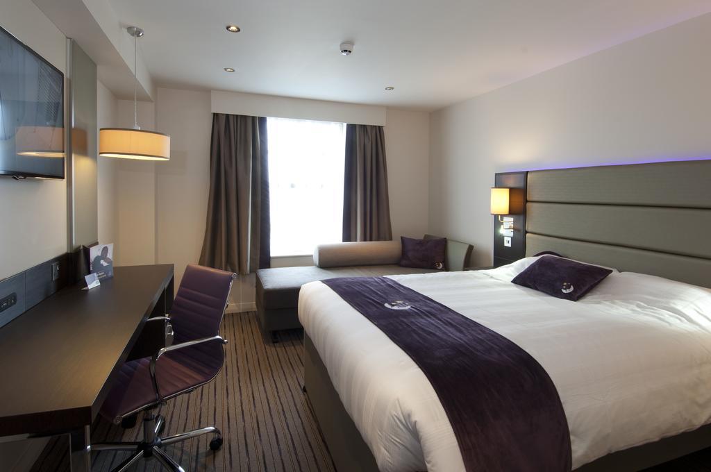 Premier Inn London Romford Central Bilik gambar