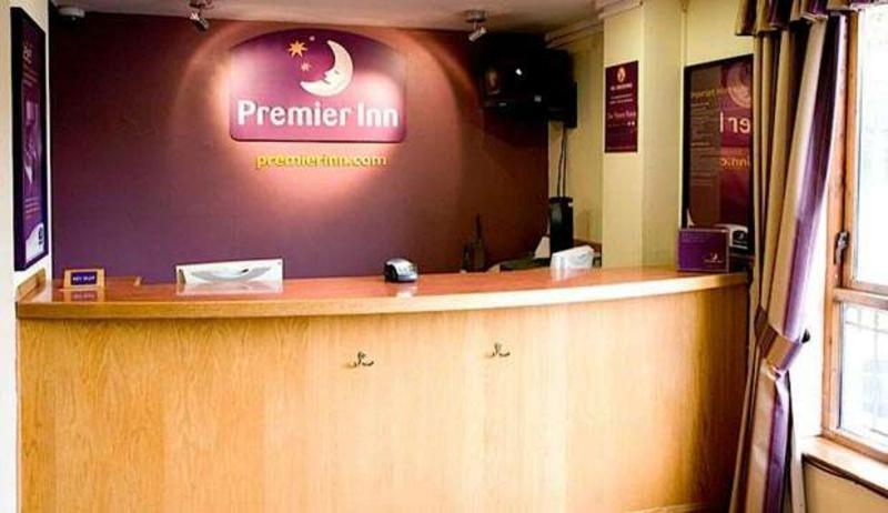 Premier Inn London Romford Central Luaran gambar
